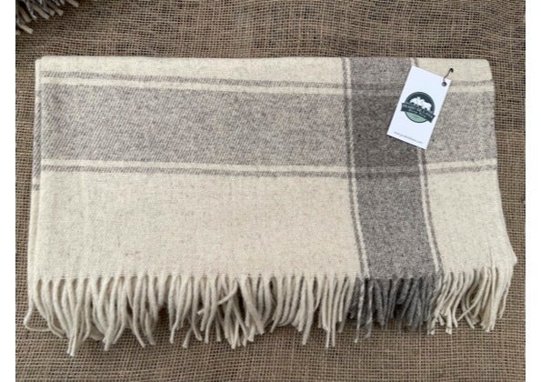 Oaxacan Wool Blanket | Prado de Lana Sheep Farm Yarn & Wool Shoppe